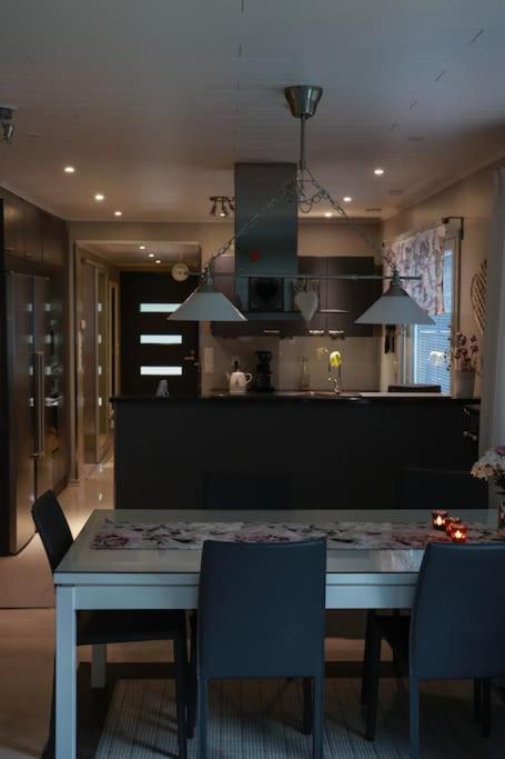 Cosy, Homely House With A Large Courtyard Saarenkylä Εξωτερικό φωτογραφία