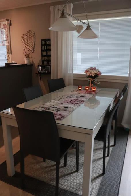 Cosy, Homely House With A Large Courtyard Saarenkylä Εξωτερικό φωτογραφία